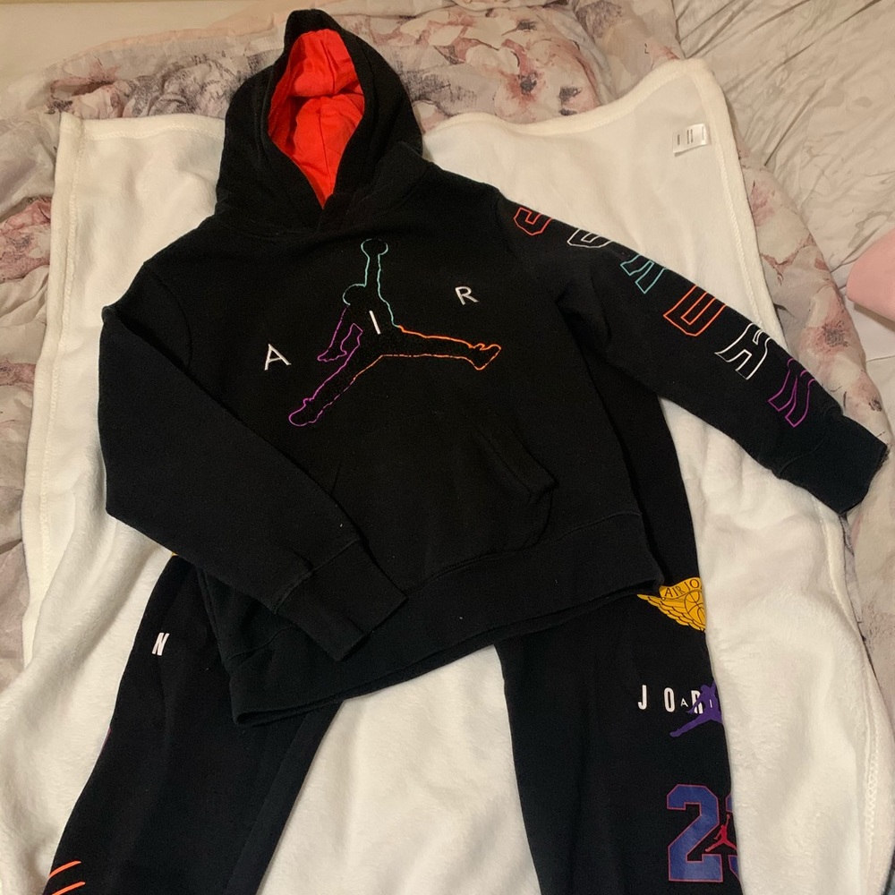 Jordan sweat suit for kids